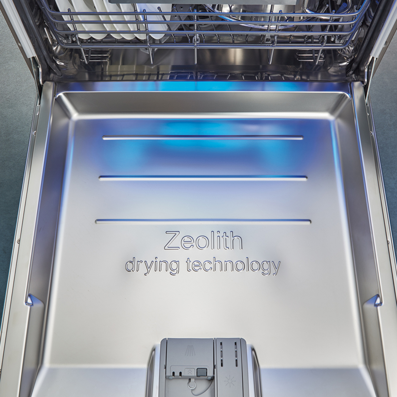 Zeolith Trocknen – Für glänzende Spülergebnisse bei Elektro Kögl GmbH in Schliersee
