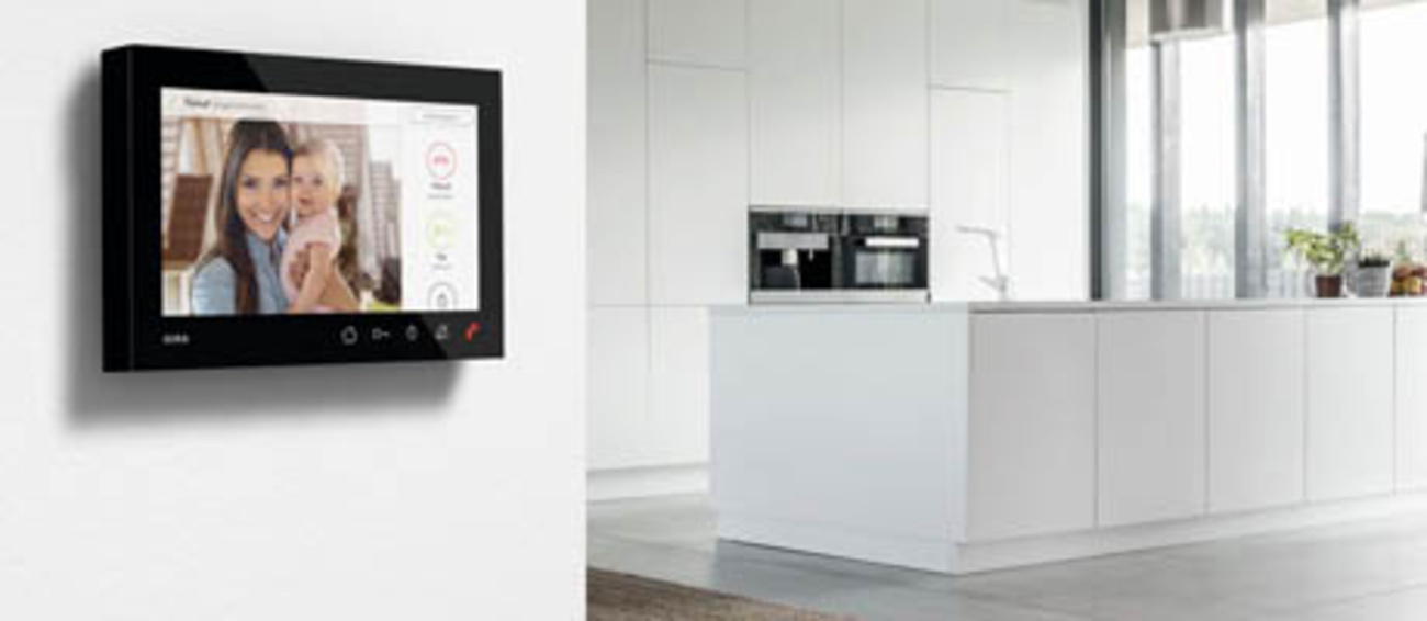 Gira Wohnungsstation bei Elektro Kögl GmbH in Schliersee